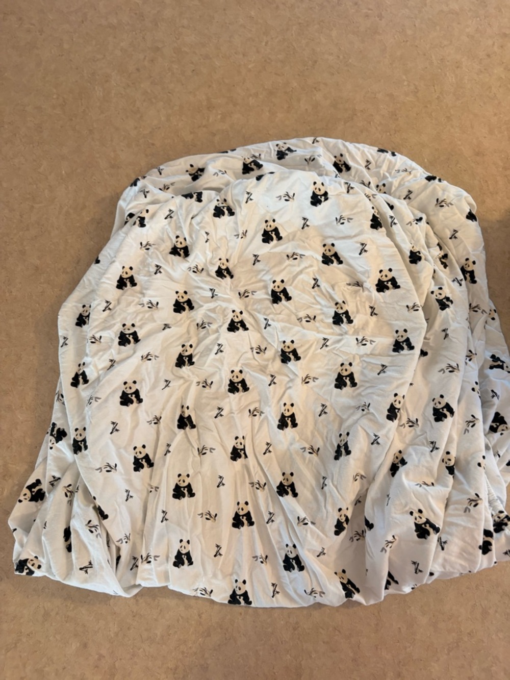 Kyte BABY BW Zen crib sheet